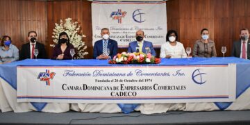 Senado de la República reconoce labor y trayectoria de la Federación Dominicana de Comerciantes en su 46 aniversario