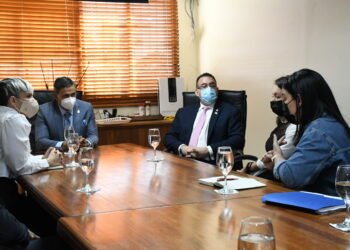 Autoridades reciben comisión de Asociación de Gimnasios para tratar protocolos y visitas de inspectores de COVID-19