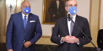 Luis Abinader felicita al ministro del MINERD por la inclusión de formación Moral y Cívica a través de Cátedras Ciudadanas