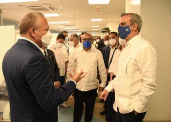 Ministro asegura nuevas áreas remodeladas en Hospital José Cabral y Báez  reforzarán sistema de Salud