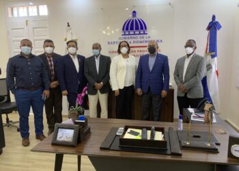 Ministro de Salud: a la población que se prepare para recibir la vacuna contra COVID-19