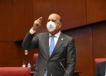 Senador Bauta Rojas solicita gabinete de salud explique lo antes posible protocolo de vacunación contra covid-19