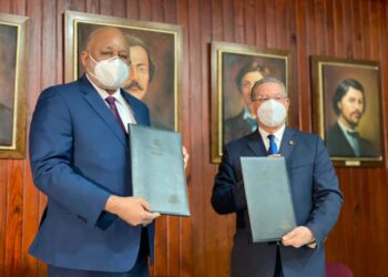 MINERD lanza Cátedra Ciudadana Juan Pablo Duarte y firma acuerdo con el Instituto Duartiano