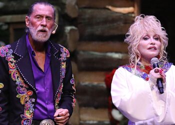Fallece el hermano de Dolly Parton, el cantante Randy Parton
