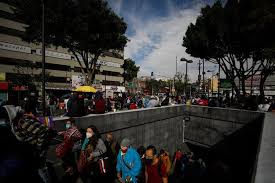 Estadounidenses en  México: escapar de los confinamientos en otro país