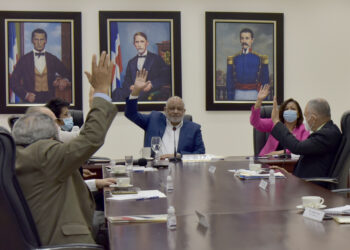 Consejo Nacional de Educación aprueba MINERD establezca protocolo preliminar de retorno gradual a las aulas