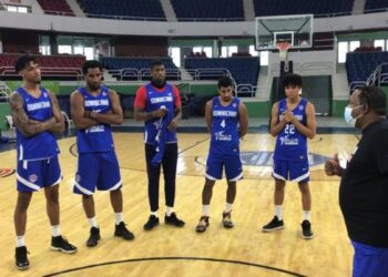 Melvyn López da a conocer los 12 jugadores para tercera ventana del AmeriCup