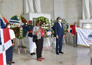 MINERD rinde honor al patricio Matías Ramón Mella