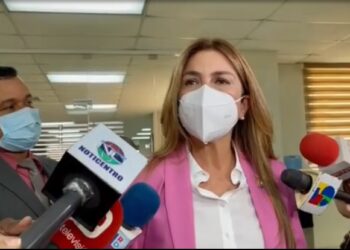 Alcaldesa pide paciencia a los miembros del PRM y entender la actual situación