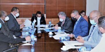 Comisión del Senado escucha opinión de una comisión del INAPA sobre  denuncia acerca de irregularidades en construcción de acueducto de Higüey-Bávaro