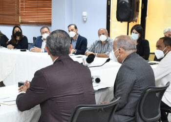 MSP y ASONAHORES dan seguimiento a aplicación de protocolos y normas en lugares de diversión