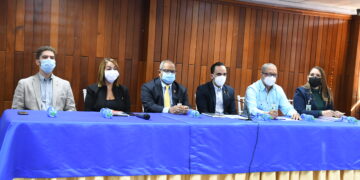 MSP suspende licitación para adquirir jeringuillas; recibirá donaciones y debe recalcular cantidades necesarias