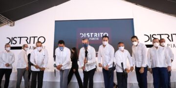 Presidente Abinader da primer picazo de innovador proyecto inmobiliario Distrito Piantini