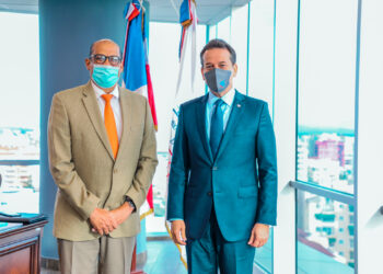 Ito Bisonó trabaja para colocar productos y servicios dominicanos en el exterior junto a embajadores de RD