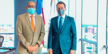 Ito Bisonó trabaja para colocar productos y servicios dominicanos en el exterior junto a embajadores de RD