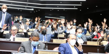 Pacheco comprometido con modificación de la Ley 87-01 que crea Sistema de Seguridad Social