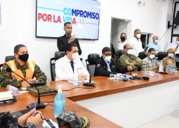 Ministro de Salud reitera centros de vacunación contra la COVID-19 para aplicar segunda dosis estarán abiertos en Semana Santa