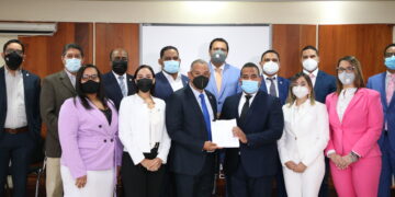 Comisión Especial de la Cámara de Diputados que estudia el Código Penal recibe sugerencias del Poder Ejecutivo