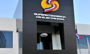 Superintendencia de Electricidad anuncia regulación técnica y tarifaria para la movilidad eléctrica en RD