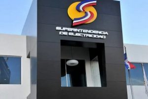 Superintendencia de Electricidad anuncia regulación técnica y tarifaria para la movilidad eléctrica en RD