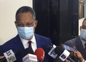 Senador Pedernales Dionis Sánchez planteó un plebiscito para tres causales