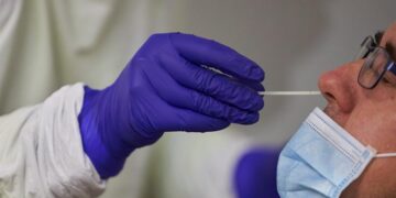 Notifican 12 defunciones  a causa de la COVID-19  y 252 nuevos casos de coronavirus