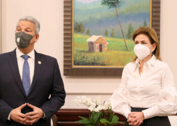 Gobierno dominicano anuncia vacunación para el sector transporte