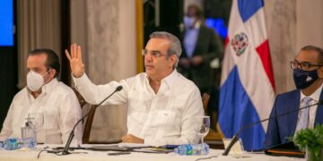 Presupuesto de este año destina 289 millones para resolver problema del agua en la comunidad