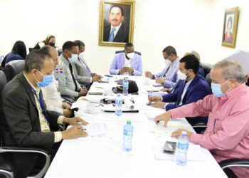 Diputados tratan con DIGESTT e INTRANT de ley de Educación y Seguridad Vial