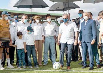 Abinader realizará patada inicial en apertura LDF