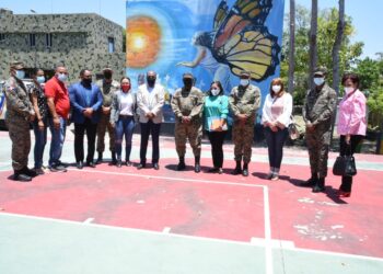 Diputados visitan cárcel de Hermanas Mirabal, comprueban respeto derechos humanos