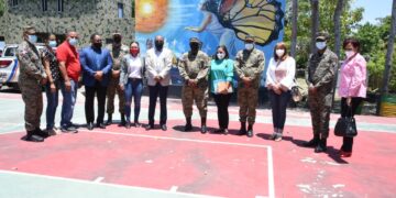 Diputados visitan cárcel de Hermanas Mirabal, comprueban respeto derechos humanos