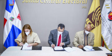 JCE, ADN y CONADIS firman acuerdo para la implementación de políticas que aseguren la participación de personas con discapacidad en igualdad de condiciones