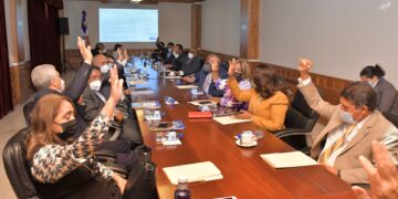 Comisión Bicameral analiza proyecto de Ley Orgánica de la Cámara de Cuentas