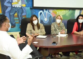 Programa de Medicamentos de Alto Costo y Ayudas Médicas instalará una farmacia regional en Azua