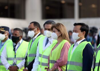 Gobierno recibe dos millones de vacunas contra COVID-19 para inicio de Fase III de VacúnateRD el próximo lunes