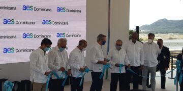 Instalará más de 300 megavatios en energía renovable en los próximos dos años