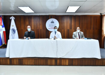 MSP: 70% de los pacientes en UCI, entre mayo y junio  no había recibido vacunas para prevenir COVID-19