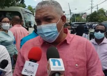 Director OMSA califica como exitosa jornada vacunación contra Covid-19 en SDO