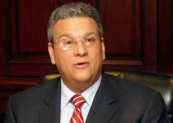 Ministro Lisandro Macarrulla denuncia que es objeto de difamación