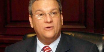 Ministro Lisandro Macarrulla denuncia que es objeto de difamación