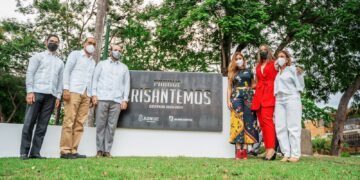 Alcaldía del Distrito y Banreservas remodelan Parque Crisantemos en Los Jardines