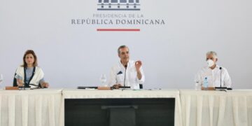 Presidente Abinader anuncia extensión de la UASD en Baní entre otras obras prioritarias