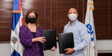 EDESUR y NUVI firman convenio para contribuir a cultura de reciclaje y cuidado del medioambiente