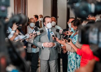 Gobierno convoca al liderazgo nacional para el lunes 30 y discutir  reformas planteadas por Abinader