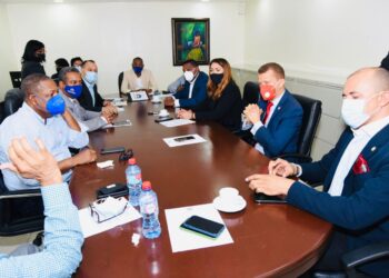 Comisión  de Interior y Policía de CD propone crear mesa de trabajo con ese Ministerio