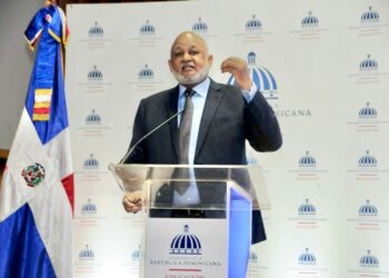 Ministerio de Educación lanza programa Dominicana Lee