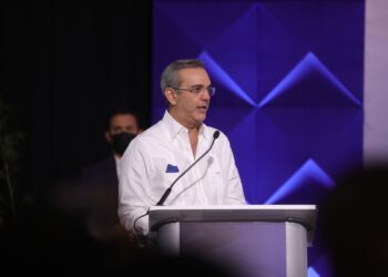 Presidente Abinader lanza proyecto Santiago 2025 con una inversión de 42 mil millones de pesos en 4 años