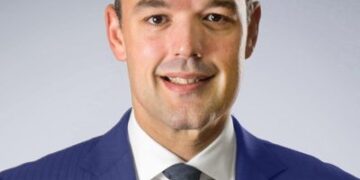 Senador José del Castillo denuncia adenda 4 para Monte Grande no pasó por el Congreso