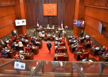 El Senado aprueba en primera lectura el contrato de fideicomiso público MIVIVIENDA